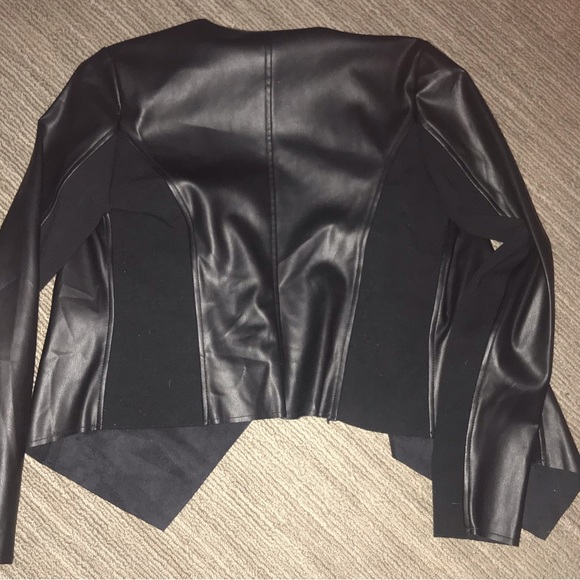 Leather looking cover up - Picture 5 of 5